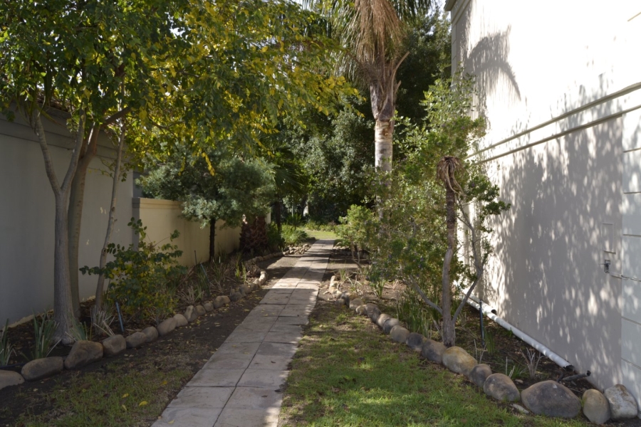 3 Bedroom Property for Sale in Heritage Park Western Cape